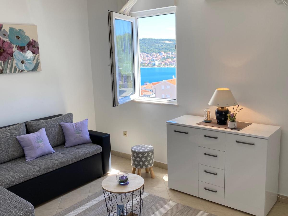 Apartment Tihana Trogir Ngoại thất bức ảnh