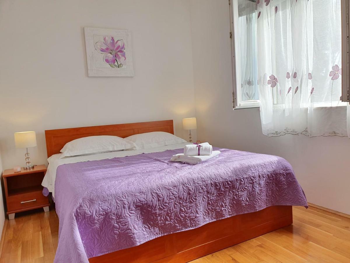Apartment Tihana Trogir Ngoại thất bức ảnh