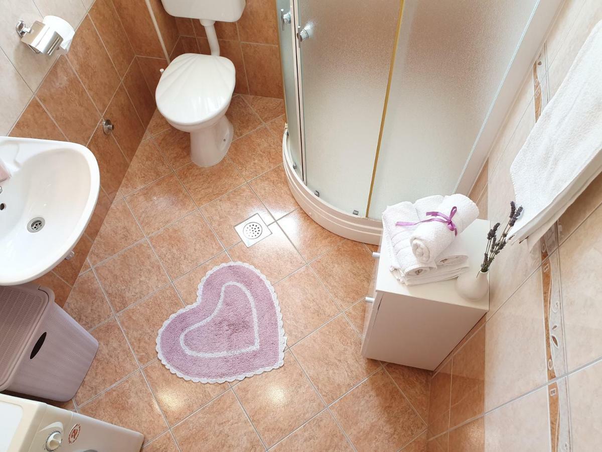 Apartment Tihana Trogir Ngoại thất bức ảnh
